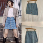 Aa light blue buttoned denim skirt non-returnable / S