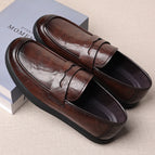 Brown / 38