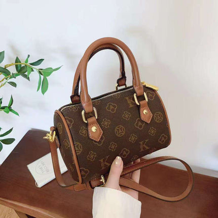 Gutikou genuine goods Bag Women's Trendy 2025 New Women's Bag Boston Pillow Bag Fashionable All-match Shoulder Crossbody Bag