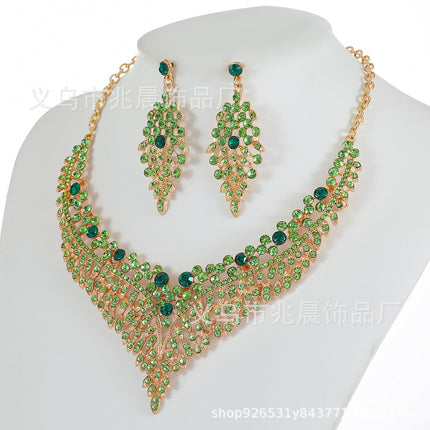 Alloy Clavicle Chain Court Temperament European and American Retro Exaggerated Temperament Crystal Gem Short Necklace Earrings Set Dinner Party