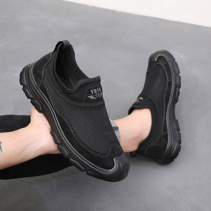 Summer New Men's River Tracing Shoes Breathable Mesh Outdoor Beach Shoes Toe Protection Toe-Cap Men's Shoes Casual Sandals Men's Wholesale