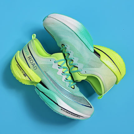 Cross-border plus size Couple Running Sports Leisure Real Explosive Carbon Plate Friction Sound Breathable Running Shoes Soft Sole Men's Shoes