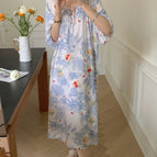 Blue and white / One size fits all