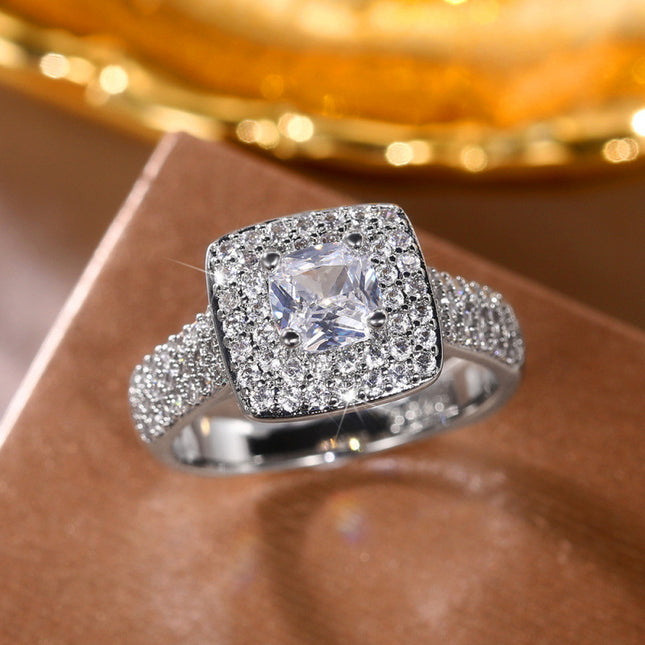 Full Diamond Micro-Paved Princess Diamond Zircon Ring European and American Luxury Engagement Ring Light Luxury Fashion Hand Jewelry