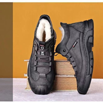 Cold-resistant warm cotton-padded shoes men's warm winter thickened fluff outdoor leather high-top one-piece Northeast snow boots non-slip
