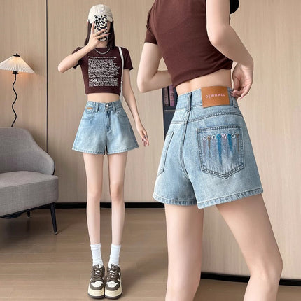 Contrast Color Embroidered Denim Shorts for Women, Trendy Versatile Loose Wide-Leg Slimming A-Line Double-Button High-Waisted Slim Hot Pants