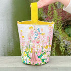 2. there are q flowers on the back + cherry blossom bag hanging in spring / No specifications