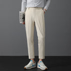 Black trousers / 28