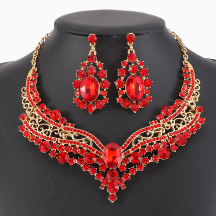 European and American Export Jewelry Bridal Jewelry Accessories Necklace Earrings Set Live Performance Crystal V-Shaped Clavicle Chain for Women
