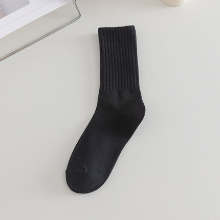 Socks Women's Ins Trendy All-Match Japanese Style Solid Color Medium Long Barrel High-Face Value Fried Street Autumn and Winter Sports Deodorant Stinky Stacking Stocking Stacking Stocking Stocking Stocking Stocking Stocking S