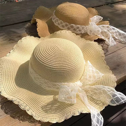 [Great Value] French Style Socialite Flat Top Hat 2025 New Summer Elegant Pearl String Sunshade Woven Straw Hat