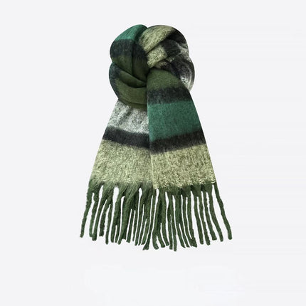 Korean-Style Green Plaid Striped Scarf for Women, Autumn and Winter Warm Versatile Shawl, Stylish and Trendy Neck Scarf