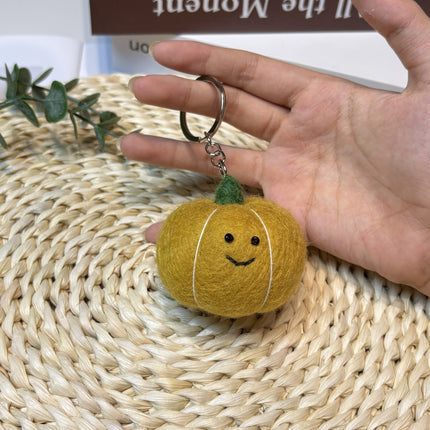 Nepalese Handmade Wool Felt Finished Vegetable and Fruit Bag Pendant Cute Bread Keychain Creative Decoration