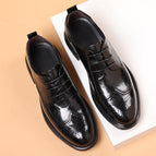 Black / 38