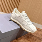 Off white / 35