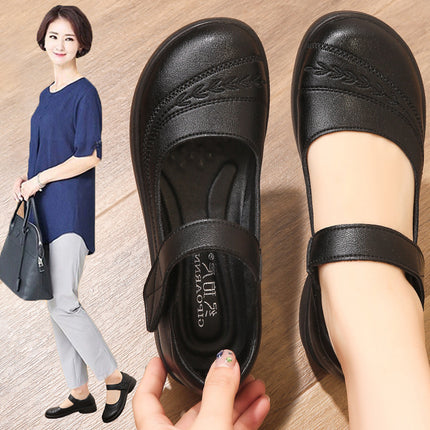 Mom's Shoes for Middle-Aged and Elderly Women, Spring and Autumn 2026, Soft-Soled Shoes for Seniors, Middle-Aged Flat Leather Shoes, Comfortable New Non-Slip Single Shoes