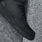 Black / 35