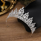 Silver leaf water drop crown