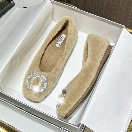 Mao Mao shoes women's autumn and winter outdoor warm fleece-lined bean shoes new square head all-match fashion temperament flat shoes women