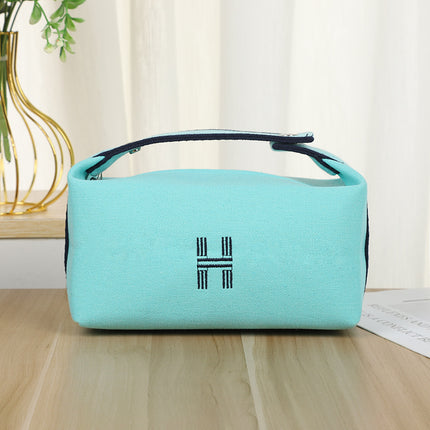 Simple Portable Cosmetic Bag Travel Portable Canvas Bag European and American Style Waterproof and Dustproof Storage Bag Large Capacity Wash Bag