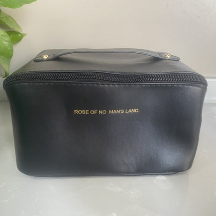 Cross-Border New Hanging Toiletry Bag Portable Business Men's Travel Toiletries Cosmetics Bag Pu Waterproof Makeup