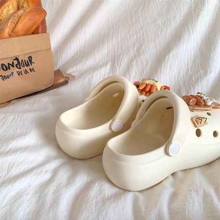 Trendy Thick-Soled Eva Clogs for Girls, Summer 2026 Outdoor Wear, Non-Slip, Odor-Resistant, Ultra-Comfortable Beach Shoes