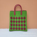 Diamond grid green and red (large)