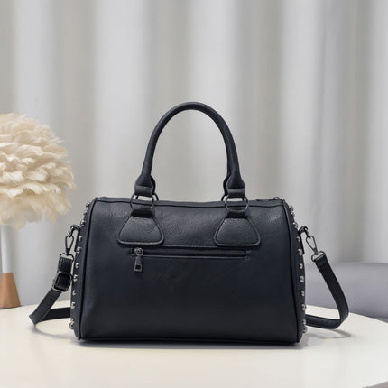 Pillow bag punk women's bag 2023 new Rivet casual soft leather skull women's bag large capacity portable messenger bag