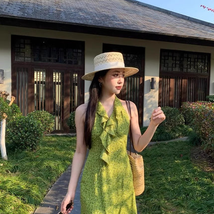 Green French V-Neck Sleeveless Halterneck Floral Dress Women's Summer 2025 New Seaside Vacation Long Dress