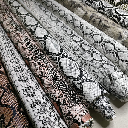 Pu Snakeskin Pattern Leather Fabric, Python Pattern Leather for Bags, Anime Belts, Soft Bags, Headboard Backs, Artificial Leather with Animal Prints