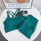Dark green / S