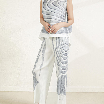 Original Fabric from the Boutique, Issey Miyake Fashion Set, Women's Summer Elegant Loose Sleeveless Top and Pleated Pants Two-Piece Set