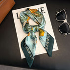 Gem flower dark green / 68X68cm