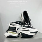 Black and white [female]] / 35
