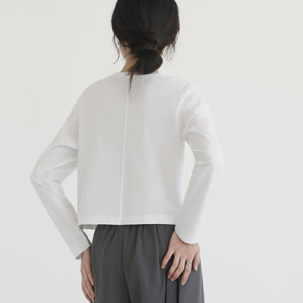 Short U-Neck T-Shirt for Women, Long-Sleeved, Regular Shoulder Fit, Loose Fit for Work, Crop Top