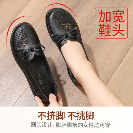 Mom's Shoes 2026 New Model for Middle-Aged and Elderly Women, Spring and Autumn Single Shoes, Soft Sole, Non-Slip Leather Shoes, Flat Comfortable Women's Shoes