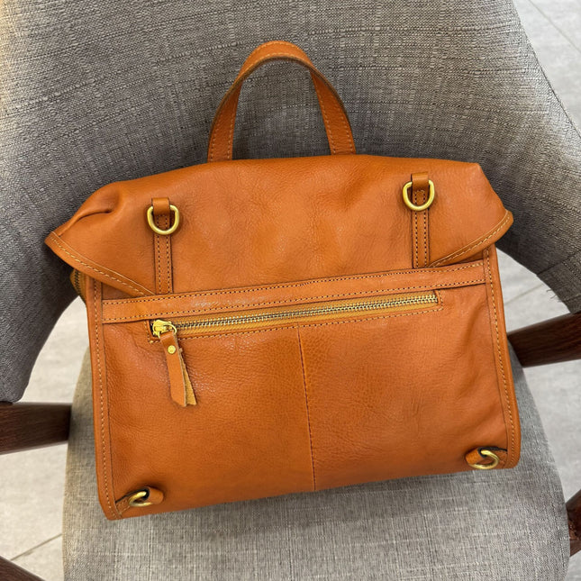 2025 New Retro Large Capacity Backpack Women's Vegetable Tanned Cowhide Casual Commuting Backpack Genuine Leather Briefcase