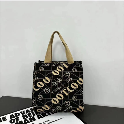 Summer new fashion handbag large capacity cartoon animation printing shoulder bag office workers lunch box bag wholesale