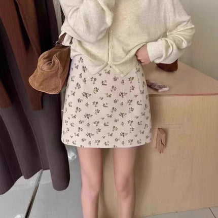 Corduroy Skirt for Women Spring & Fall New Style Invisible Zipper Floral Design A-Line Skirt Petite m Hip-Hugging Short Skirt
