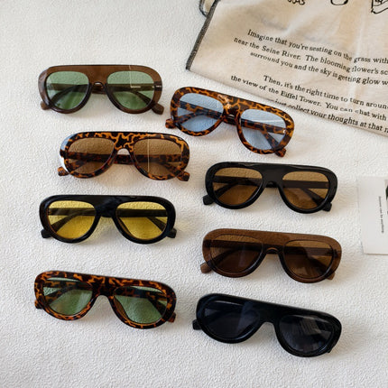 New Fashionable Casual Unisex Sunglasses for Sun Protection, Versatile Trendy Sunglasses for Cross-Border European and American Markets, High-End Sunglasses