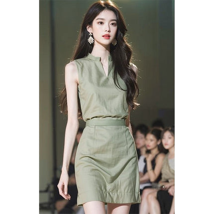Foreign Trade Women's 2024 New Light Luxury High-end Super Good-looking French High-end Exquisite Beautiful Green Vest
