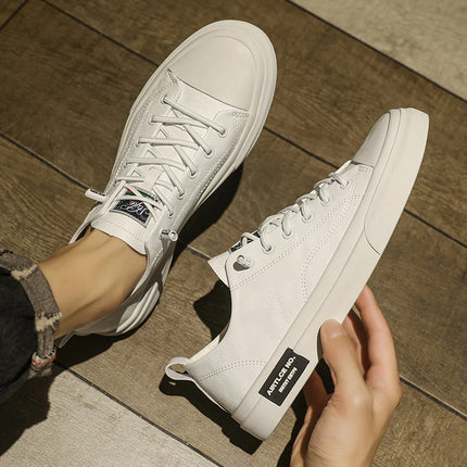 Slip-On Men's Shoes Spring and Autumn Kitchen Work Safety Sneakers Black Men's Casual Leather Shoes Soft Sole