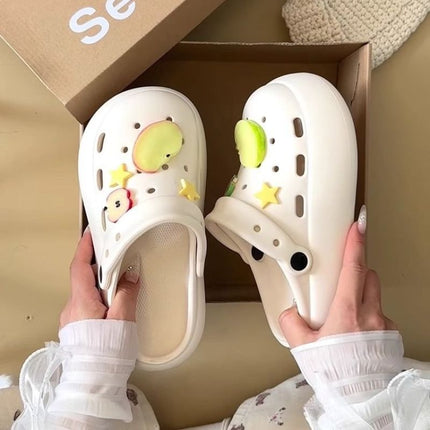 Women's Clogs 2026 Summer New Trendy Versatile Apple Star Thick-Soled Non-Slip Beach Half-Slippers for Women Summer