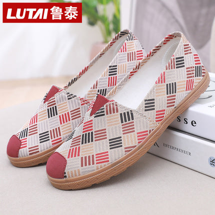 Lu Tai Mom Shoes Flat Shoes Cloth Shoes Women's Shoes Soft Sole Not Tired Foot Slip-on Casual Shoes Single Shoes Elderly Shoes