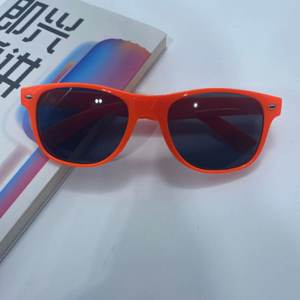 FDA can pass the drop ball test foreign trade promotional gifts sunglasses plastic sunglasses rainbow party rice nail glasses.
