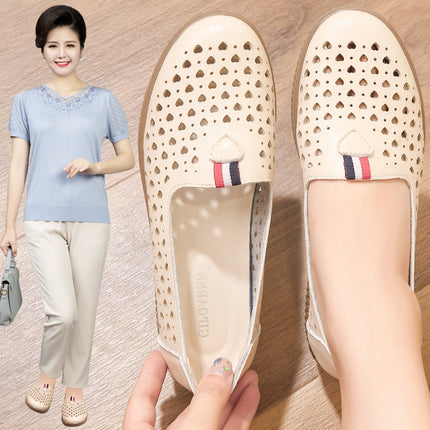 Mom's Shoes, Perforated Shoes, Non-Slip, Breathable, Middle-Aged and Elderly Summer 2026 New Style Sandals, Soft-Soled Women's Leather Shoes, Middle-Aged Single Shoes