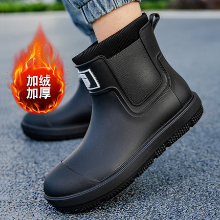 Foreign trade couple's rain shoes men's and women's outdoor waterproof non-slip rubber shoes short tube fashion rain boots men's fleece-lined wear-resistant water shoes