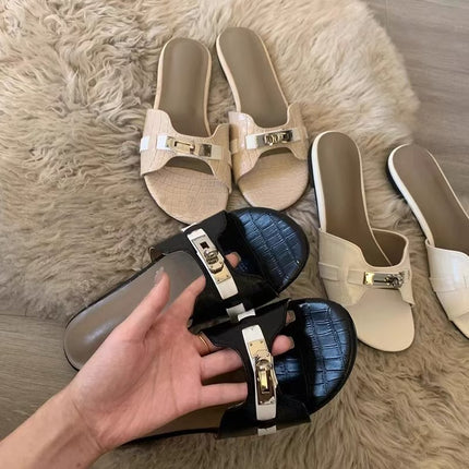 In-Stock Sheepskin Buckle Crocodile-Pattern Commuting High-Heeled Sandals for Women, Chunky Heel, Soft Sole, Light Luxury Style