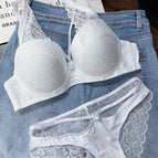 White / 34/75B
