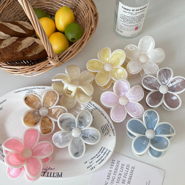 Spring and Summer Cream Flower Clip for Women 2025 New High Ponytail Hair Clip for the Back of the Head High-End Korean Shark Clip